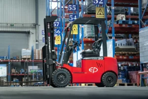 Magazijnautomatisering combineren met elektrische heftrucks hoe werkt dat