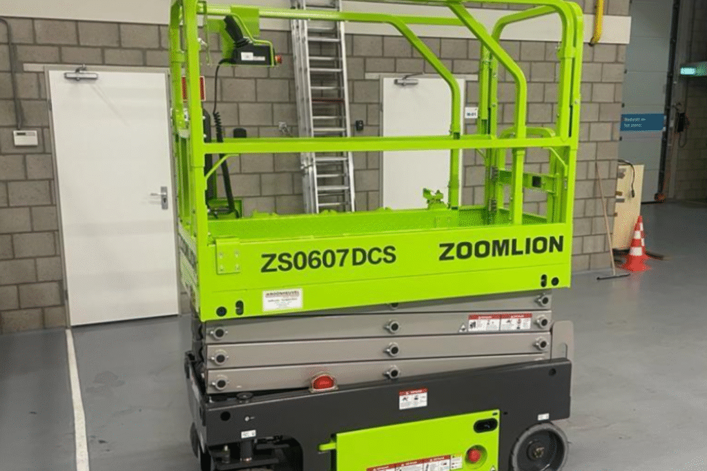 Hoogwerker voor Dekon Metaalbewerking B.V. uit Zierikzee