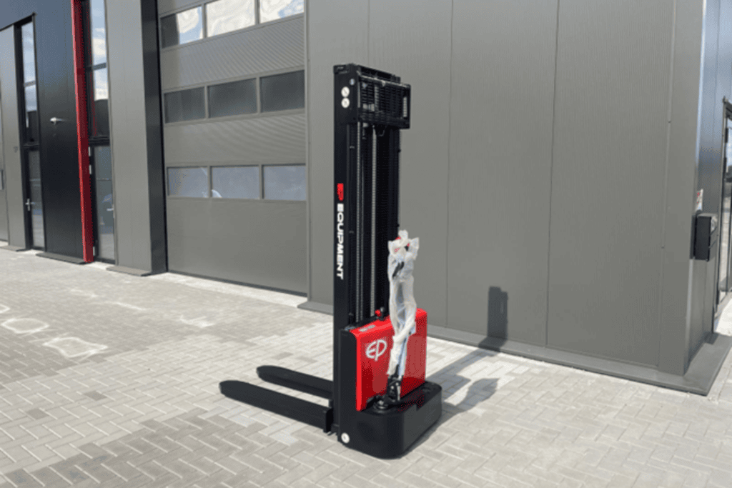 EP EST 122 stapelaar binnen 24 uur geleverd