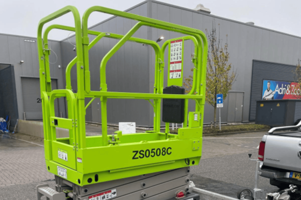Zoomlion ZS0508C op locatie in Zeeland