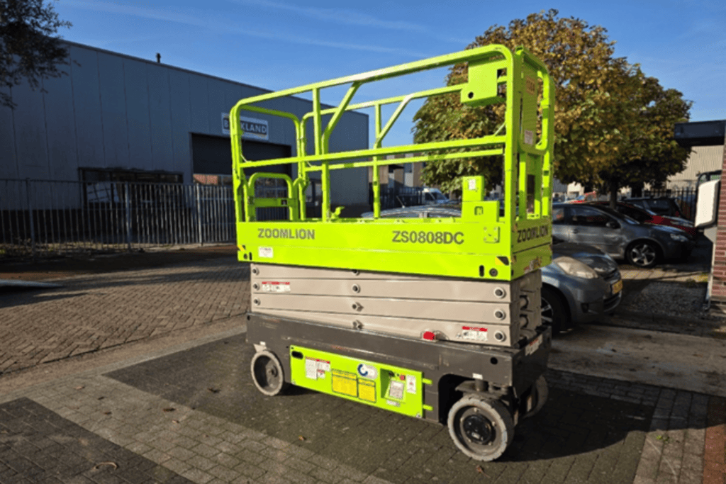 Zoomlion ZS0808DC voor bedrijf in Werkendam