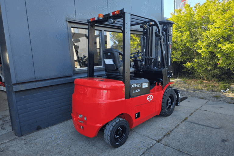 EP ELF252X Elektrische Heftruck voor Copier Campers Culemborg (1)