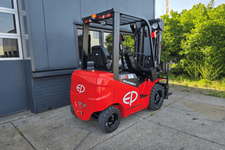 Klantverhaal EP ELF201B Elektrische Heftruck afgeleverd in het noorden (1)