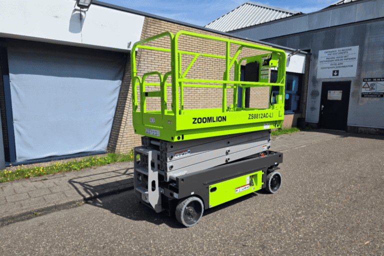 Klantverhaal Zoomlion Schaarhoogwerker voor IPHandlers Amstelveen (1)