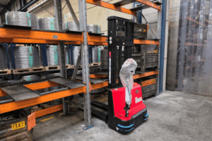 De EP DS3 elektrische stapelaar efficiëntie en kracht voor elk magazijn